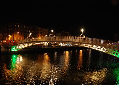 Ha'penny Bridge Dublin Ireland Wallpaper - Free HD Downloads