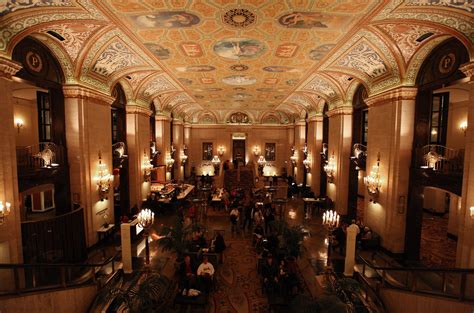 50 Of The Most Historic Hotels In America Historic Hotels Vintage Hotels Palmer House