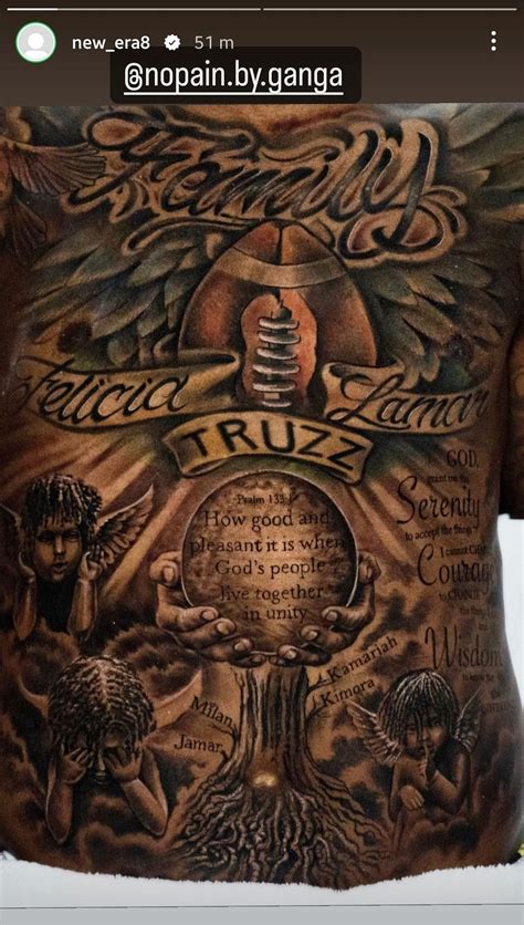 In Photos Lamar Jackson Shows Off Stunning Front Panel Tattoo Ahead Of