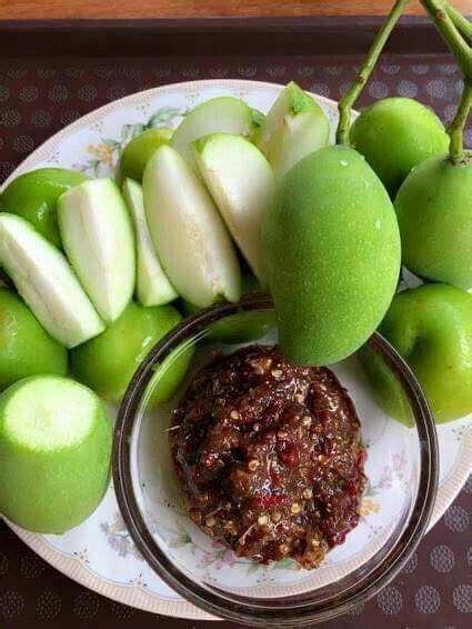 Manga pa more?#mangga at bagoong..yummy! | Chutney, Food lover, Indian
