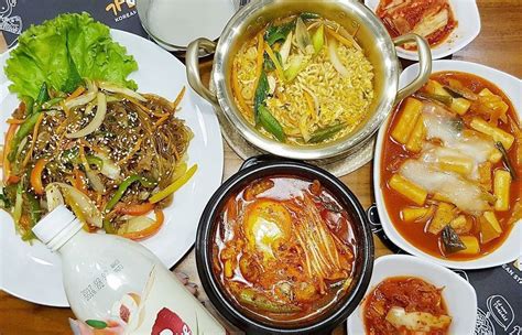 Browse the menu, view popular items, and track your order. GoGoGo! Korean Street Food, Kelapa Gading - Lengkap: Menu ...