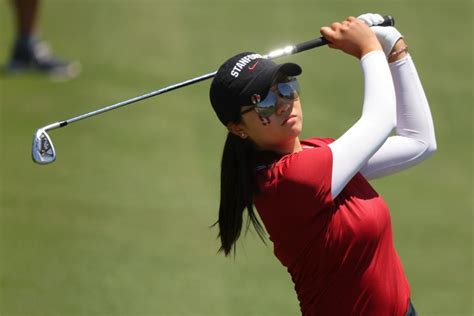 Stanfords Rose Zhang Punctuates Remarkable Freshman Season With A National Championship Golf