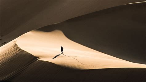 Desert Sand Silhouette Dunes Lonely Wanderer Picture Photo Desktop Wallpaper