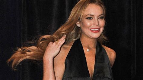 lindsay lohan charged in nyc club assault then in calif crash newsday