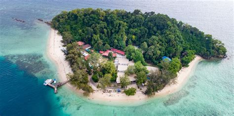 Each of these islands has beautiful reefs that attract tourists from all over the world. TUNKU ABDUL RAHMAN PARK ISLANDS - Sabah Travel Guide ...