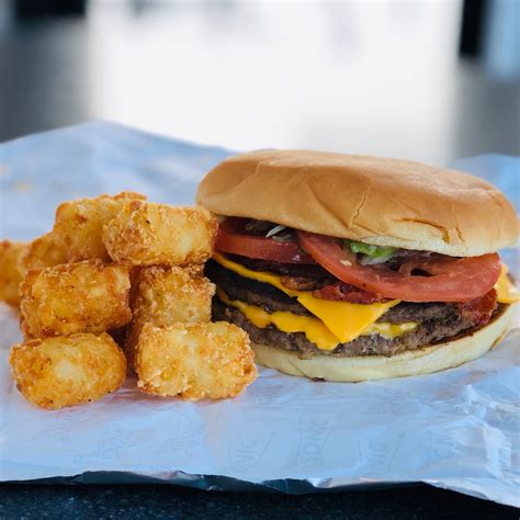 There's an exhaustive list of past and present employees! Sonic Drive-In - Salina S Santa Fe Ave Menu & Delivery ...