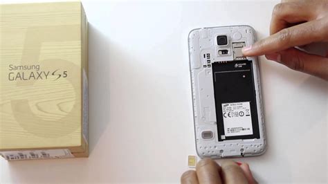 Power off the device and then locate the release notch. Galaxy S5 Sim Card Size: What Sim does Galaxy S5 Use?