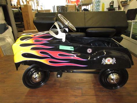 Collectors New Texaco Oil Custom Hot Rod Pedal Car