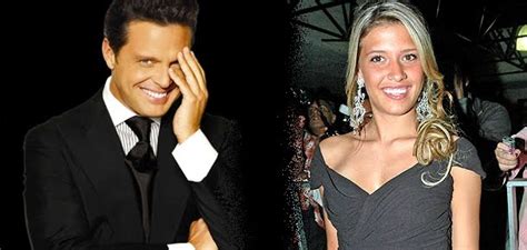 Uno de ellos es la relación paralela que mantuvo con la reconocida cantante mexicana alejandra guzmán. .: Luis Miguel le consigue trabajo a su hija