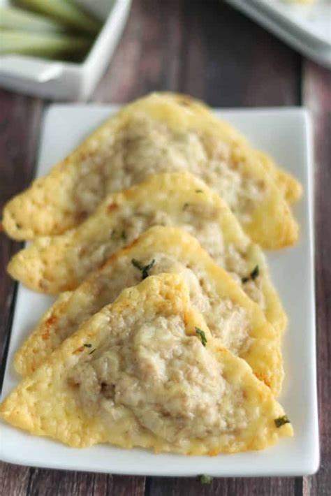 After your tuna cups are done baking, you'll have a flavorful tuna bite with a slight eggy texture on the inside, but a nice cheese crust around the edges. Cheesy Keto Tuna Melts | Tuna Melt Recipe made with Cheese ...