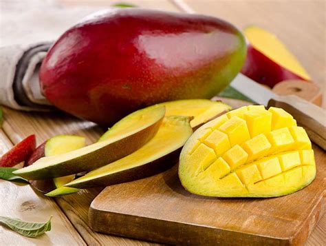 10 Amazing Mango Nutrition Facts And Health Benefits