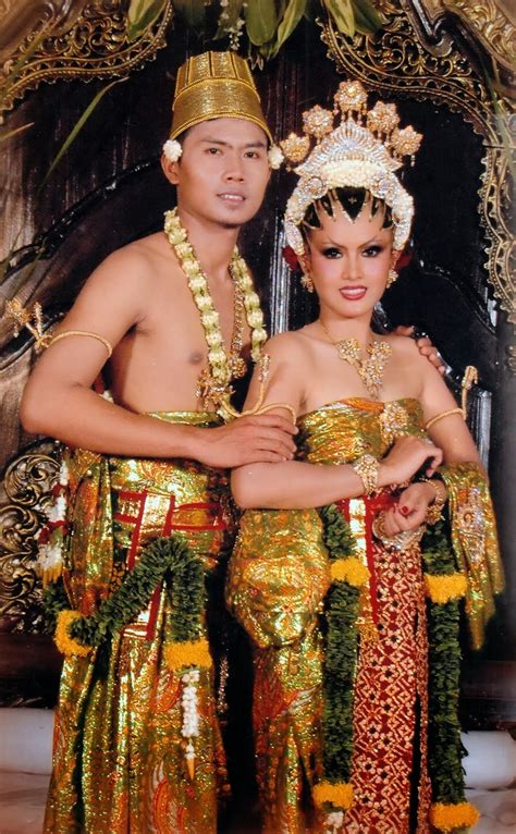 Foto Pengantin Adat Jawa Basahan In English Word IMAGESEE