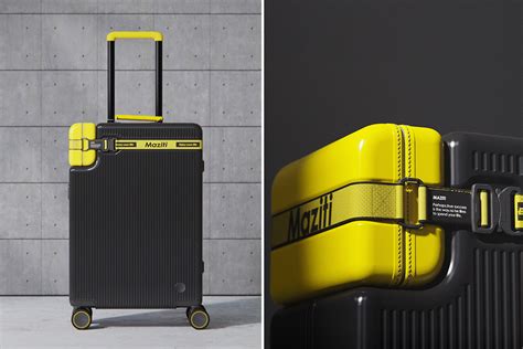 This Modern Suitcase Comes With A Detachable Compartment For Easy