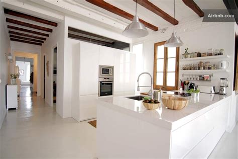 Spain Modern Kitchen 3 Interior Design Ideas