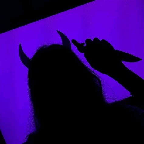 Pin By Bobocai On 藝術 Purple Aesthetic Demon Aesthetic Dark Purple