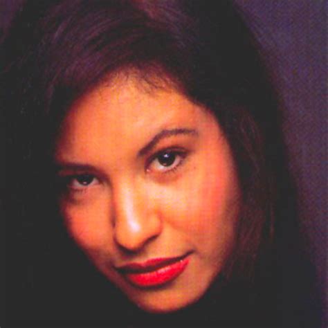 Selena Quintanilla Perez | 12 Stars, die ermordet wurden | BRAVO