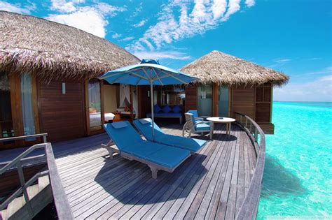 Water Bungalows In Maldives Resort Ultra Hd Desktop Background