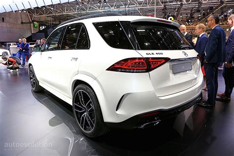 We did not find results for: 2019 Mercedes-Benz GLE Shows Purebred SUV Prowess in Paris ...