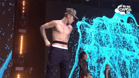 Justin Bieber Shirtless Stage Show Sorry Youtube