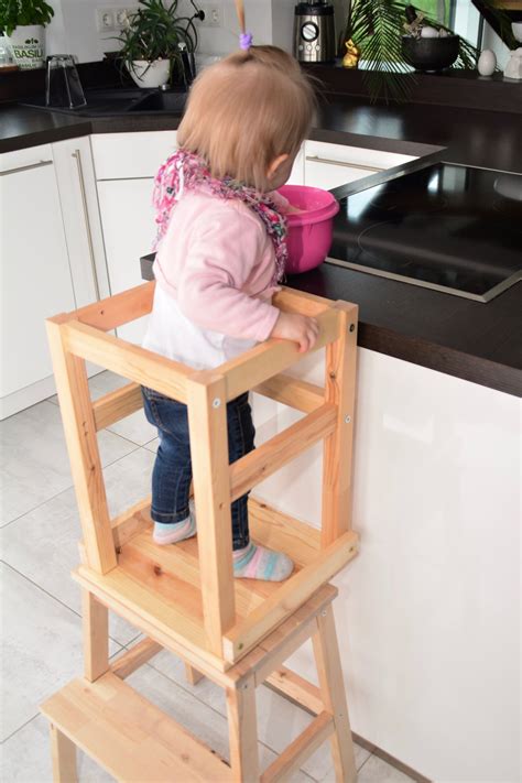 Baut euch euer individuelles familienbett familienbett bauanleitung: Learning Tower selbst bauen - unsere Anleitung aus Ikea ...