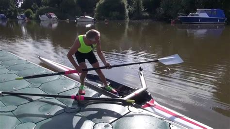 How To Scull Sculling Technique Rowing Learn To Row With Images