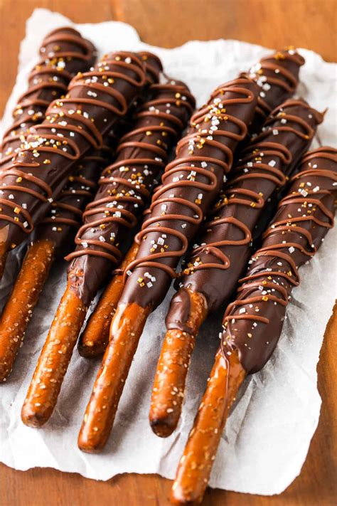 Caramel Chocolate Covered Pretzel Rods So Easy To Make Smart Fit