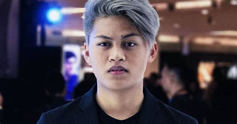 Sejak dan dari adalah preposisi yang boleh digunakan untuk menunjukkan tempoh masa tertentu. Perbezaan Youtubers Malaysia dan Youtubers Indonesia