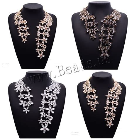 Fashion Statement Necklace Zinc Alloy With Iron And Acrylic Flower