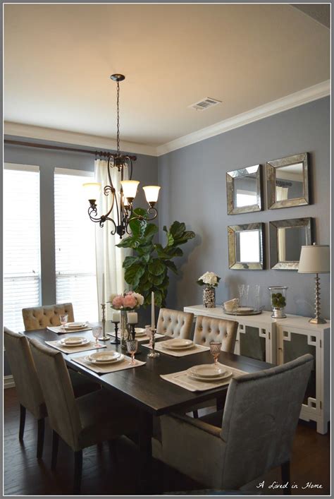 Dinner guests will always remember your dining room space if you choose purple as your color theme. Pin on Paint Colors