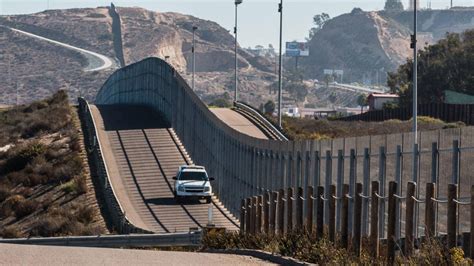 México Desplegó Unos 15000 Soldados Y Policías A Su Frontera Norte