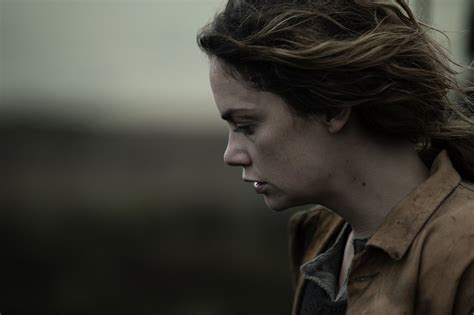 Dark River Interview With Director Clio Barnard The Hollywood