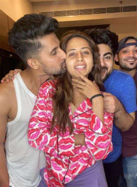 Ravi Dubey And Sargun Mehta Pen Heartmelting Wishes For Each Other On