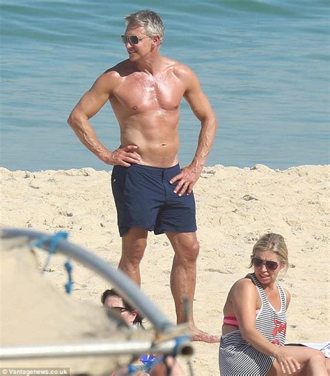 Gary Lineker 2018 Wife Net Worth Tattoos Smoking And Body Facts Taddlr