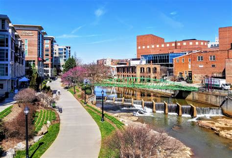 Experience Southern Charm In The Upstate- A Weekend Getaway In