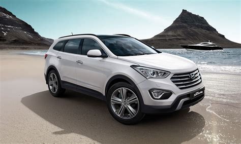 Recently hyundai redesigned the 2016 hyundai santa fe sport the hyundai santa fe sport gets additional standard features, a revised system of electric power steering and a returned suspension. Pin by Alicia Richhart on It's possible | Hyundai suv ...