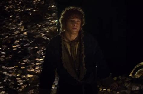 Video New Hobbit Trailer Reveals Smaugs Voice Played By Benedict