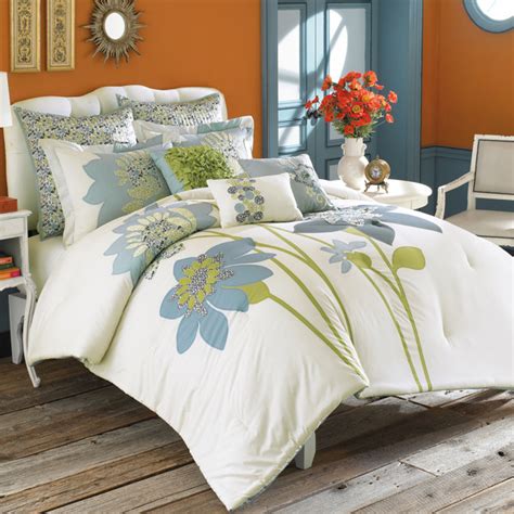 10 best comforter sets on the market + awesome buyer's guide. Modern Furniture: Contemporary Bedding designs 2011 ...