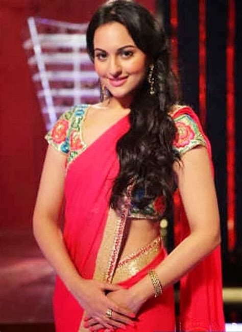 Sonakshi Sinha Looking So Beautiful In Red Georgette Saree Bollywood Sarees Online Sonakshi