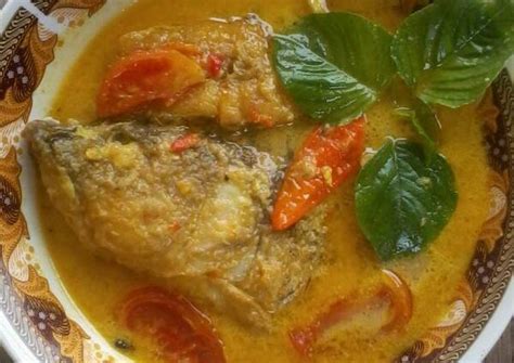 Gulai kepala ikan masakan akn ini adalah salah satu resep masakan asli dari indonesia yang sangat terkenal tepatnya dari sumatera barat padang nah sekarang udah ingat kan pasti kalian bahan gulai kepala ikan : Resep Gulai Kepala Ikan oleh Rika Hastaka - Cookpad