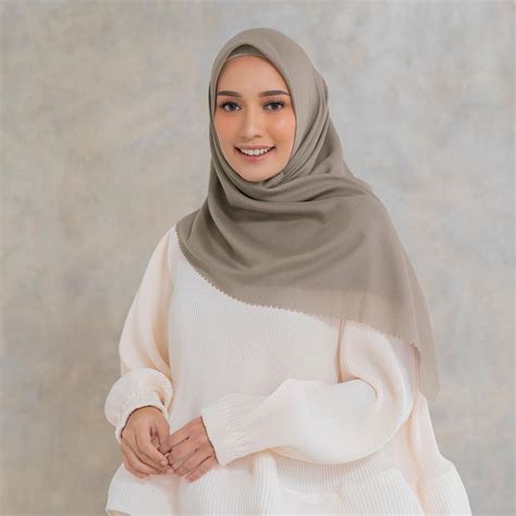 Baju Coklat Tua Cocok Dengan Jilbab Warna Apa Gambaran