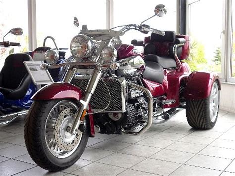 Rocket iii 2300cc monster cruiser rocket 3 r incredible acceleration & torque: triumph r3 trikes for sale uk - Google Search | Trike ...