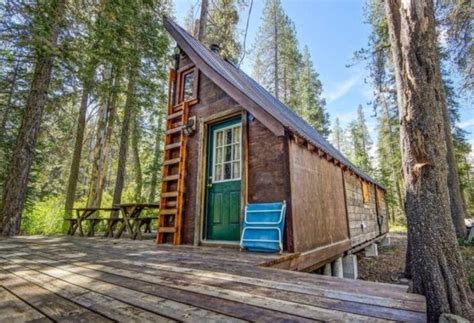 Landleader® members promote outstanding luxury homes and tucked away cabins in nearly every area of this great land. Riverfront Tiny Cabin in California Woods For Sale