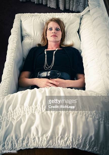 Open Casket Funeral Photos And Premium High Res Pictures Getty Images