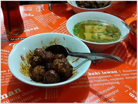 Cara membuat bumbu oles bakso bakar pedas takaran sendok. 10 Top Kuliner Malang - firmankasan.com