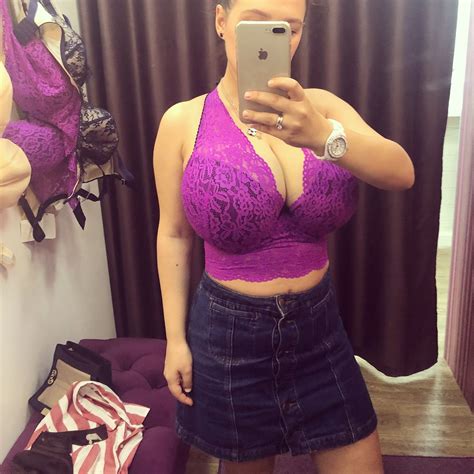 looking for something new 👀 hot big tits big bra full figured women bra shop stacy