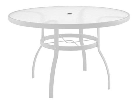 Woodard Deluxe Aluminum White 48 Round Acrylic Top Table With Umbrella