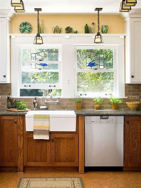 Oak cabinets, laminate countertop, outdated hardware? Warm yellow, oak lower cabinets + white uppers. | Kitchen ...