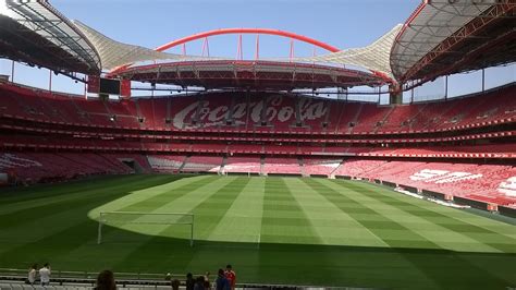 Plus millions of rooms from hotels, resorts, apartments and hostels all around the world. Estádio do Sport Lisboa e Benfica-Lisboa Foto-João Martins ...