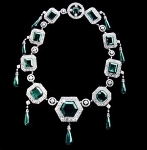 Necklace Collection An Emerald And Diamond Necklace Belonging To