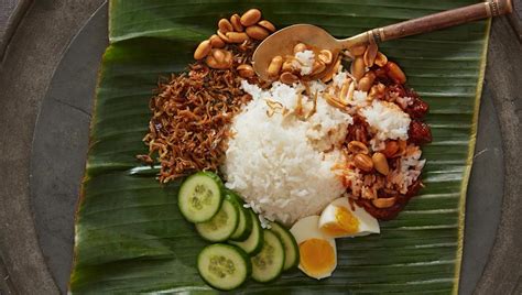 If that is a little too adventurous, it makes a great weekend dinner for friends. Nasi Lemak, a Malaysia's national dish